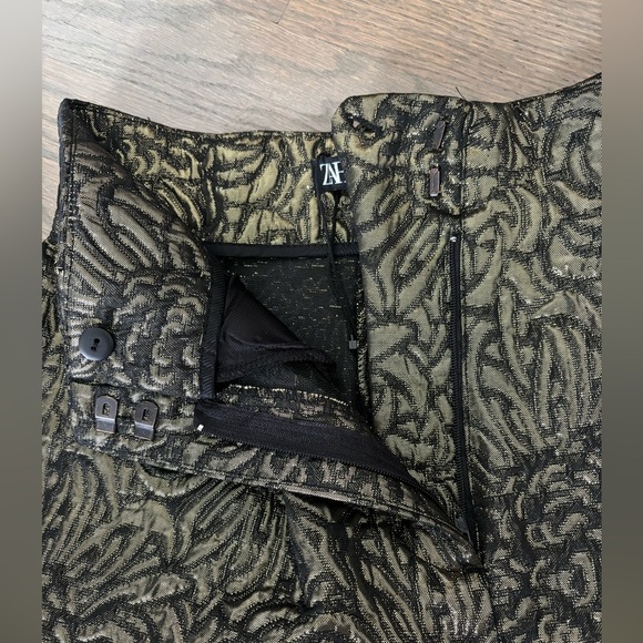 Zara NWOT Gold Black High Waist Brocade Micro Shorts Size XS - Picture 6 of 10